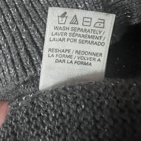 Y2K VICTORIAS SECRET Silver Sparkle Knit Cardigan Sweater Long Sleeve Pockets S - Picture 11 of 11